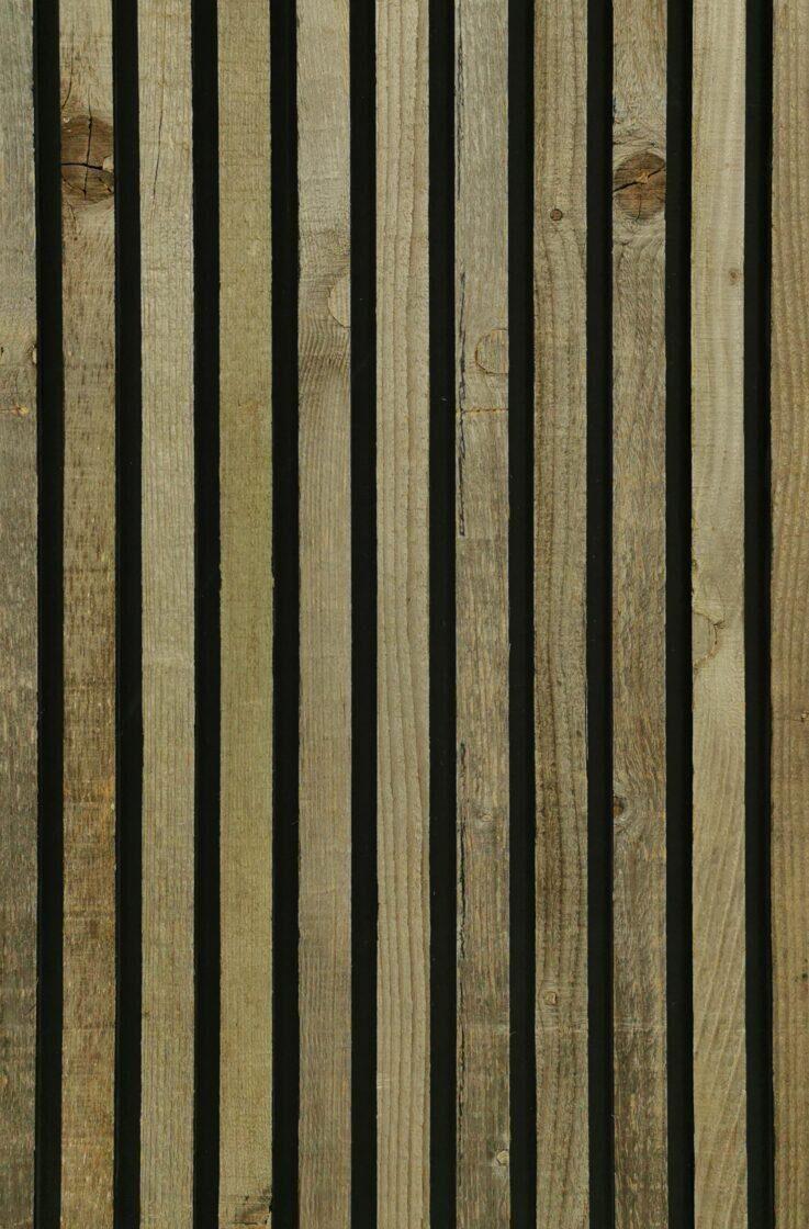 Vista Panel Decorativo Alistonado de Madera de Pino Oscuro