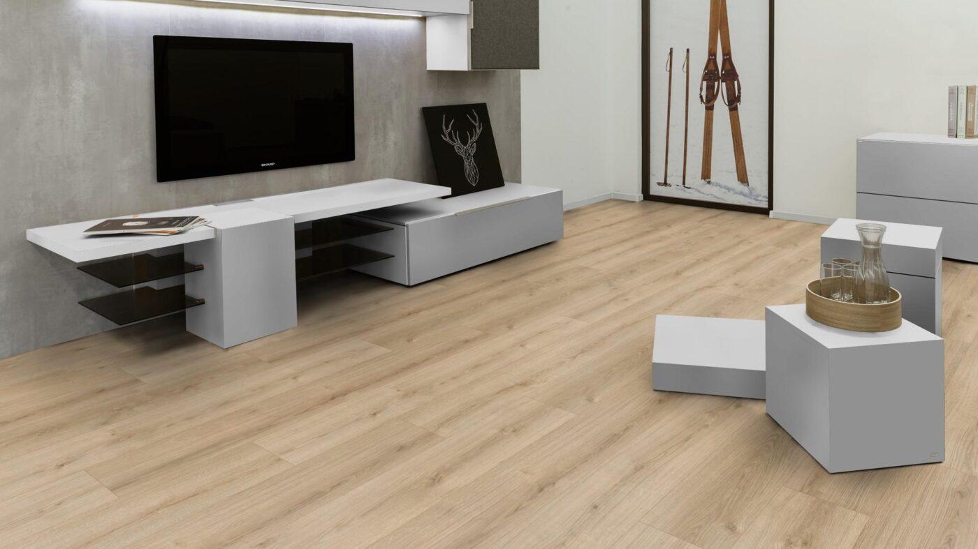 suelos laminados en stock